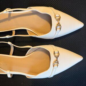Ann Taylor White Closed Toe Slingback Flats Size 7-1/2 NWOT
